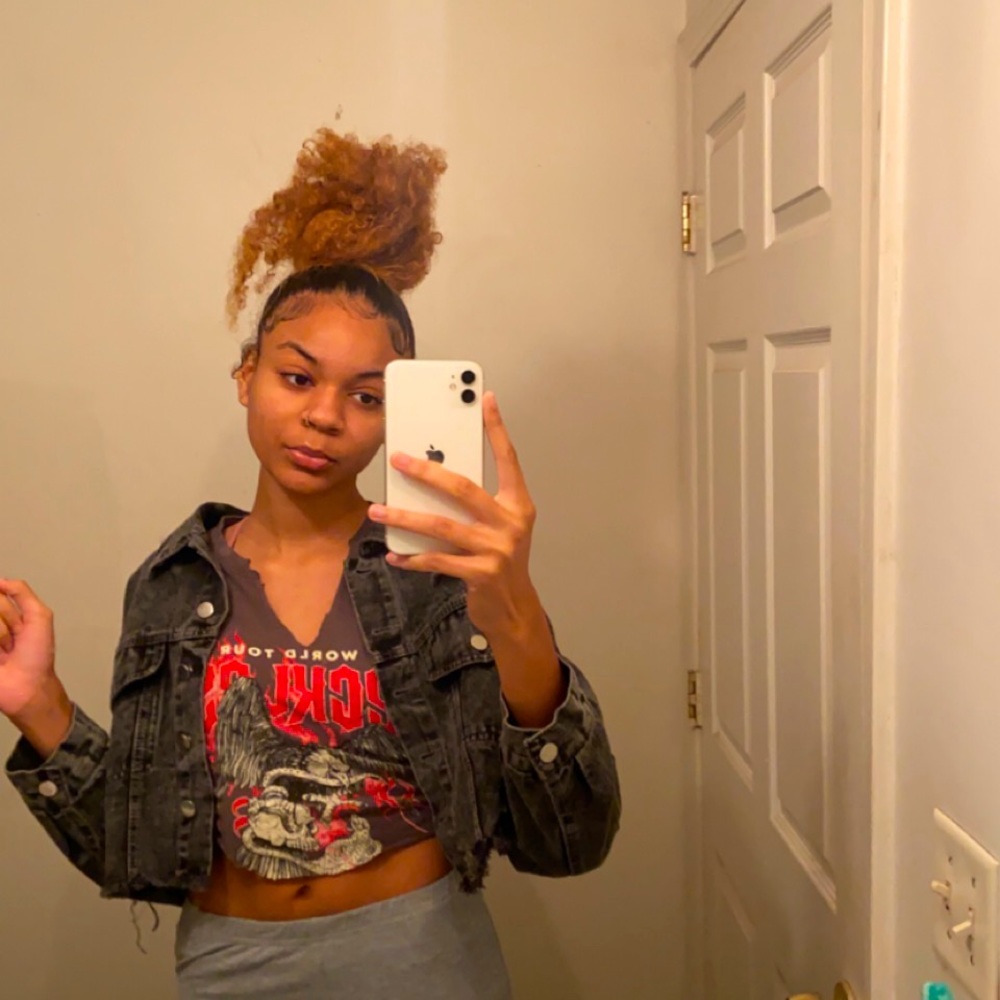 Meet your Posher, Joscelyn